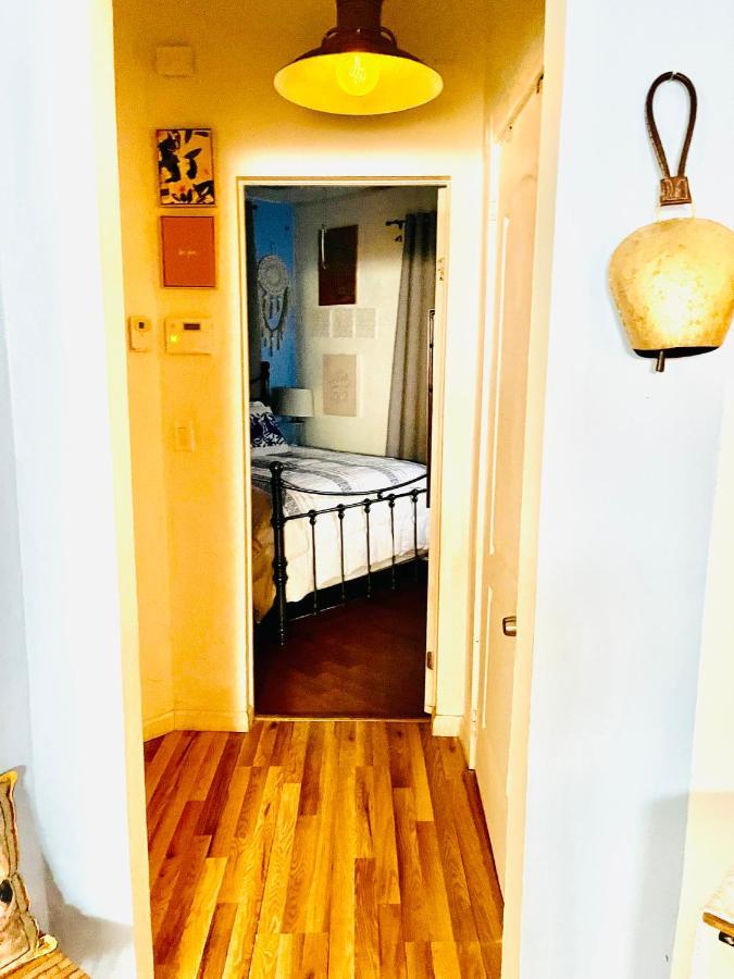 Ne Miami Cottage Екстериор снимка