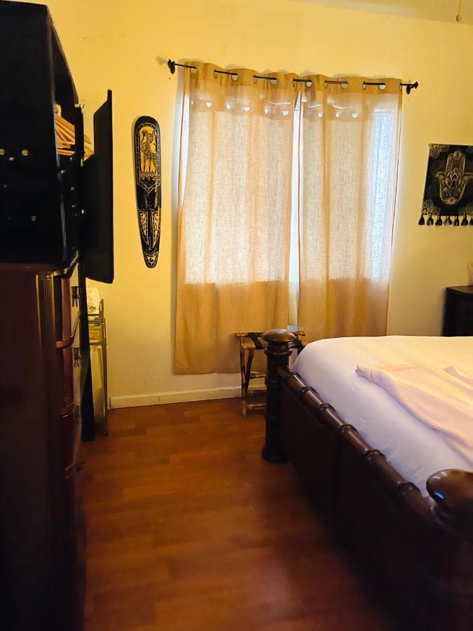 Ne Miami Cottage Екстериор снимка